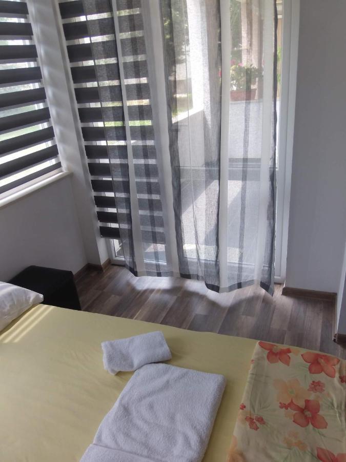 Apartamenti Art Uut 3 I Art Uut 4 Apartman Plovdiv Kültér fotó