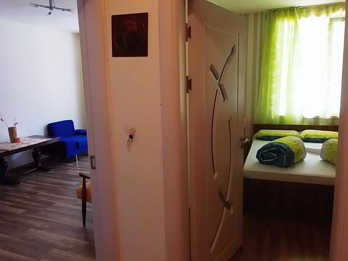 Apartamenti Art Uut 3 I Art Uut 4 Apartman Plovdiv Kültér fotó