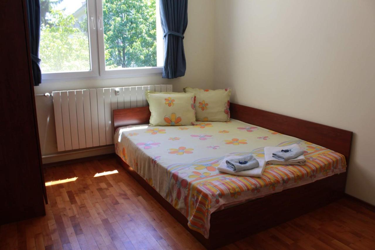 Apartamenti Art Uut 3 I Art Uut 4 Apartman Plovdiv Kültér fotó